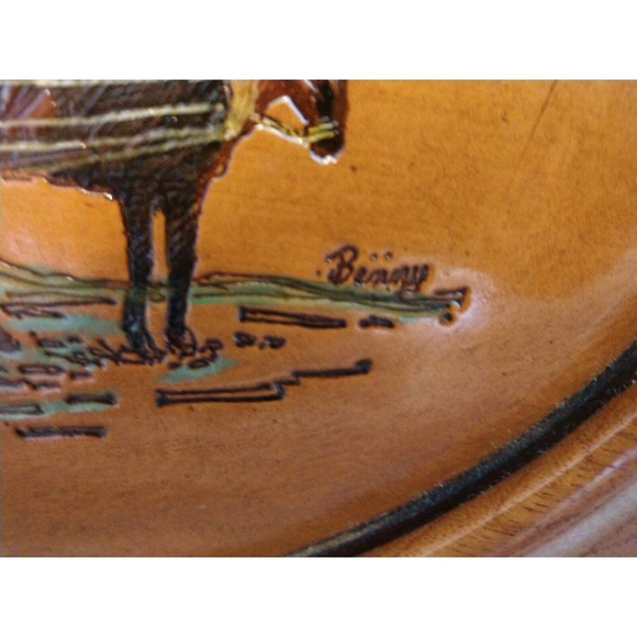 Vintage Tooled Leather Wall Hanging Picture Round Wood Handmade cottage hippie - Picture 9 of 10